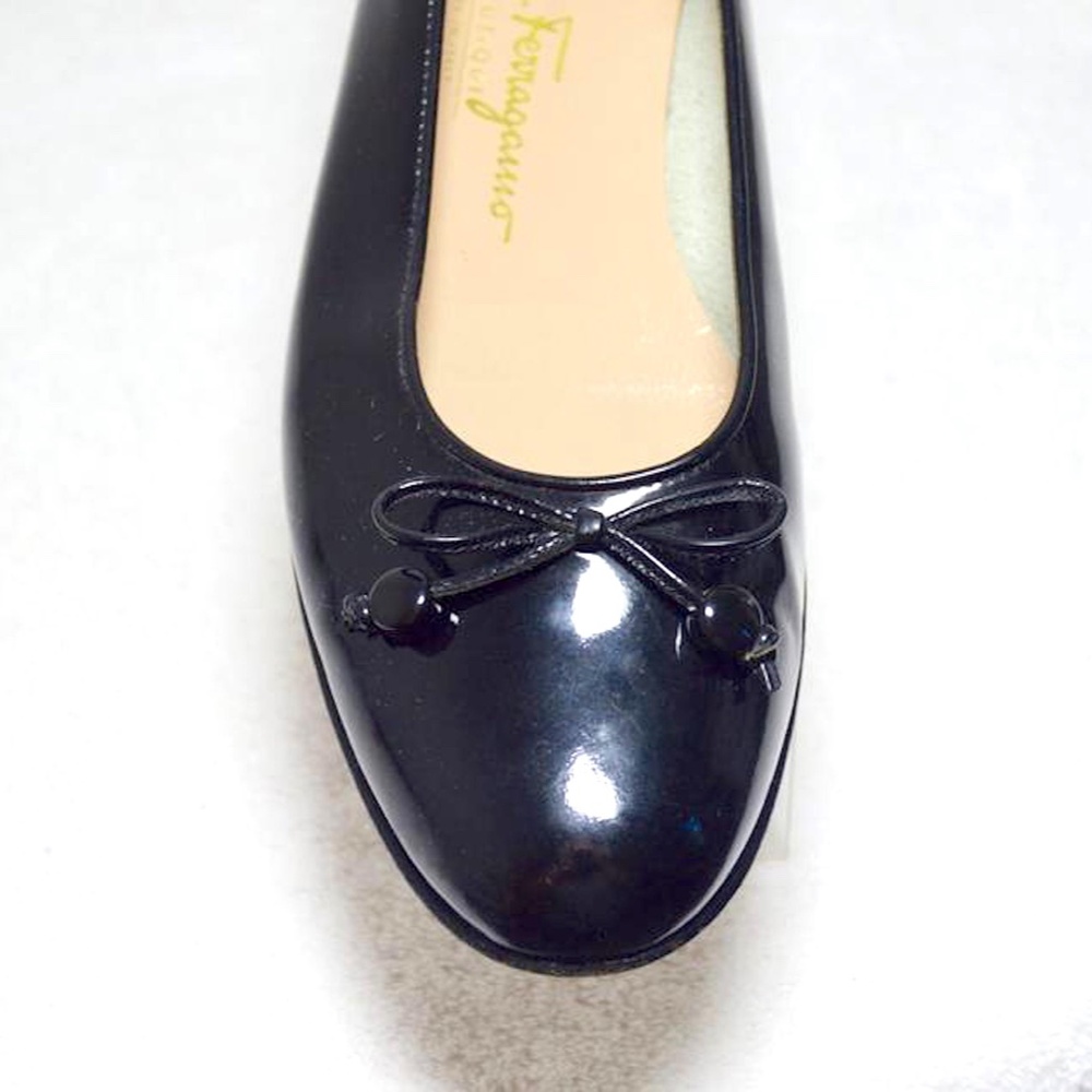 Ferragamo Black Shoestring Bow Patent Classic Ballerina Flat 🇮🇹 - Picture 5 of 8